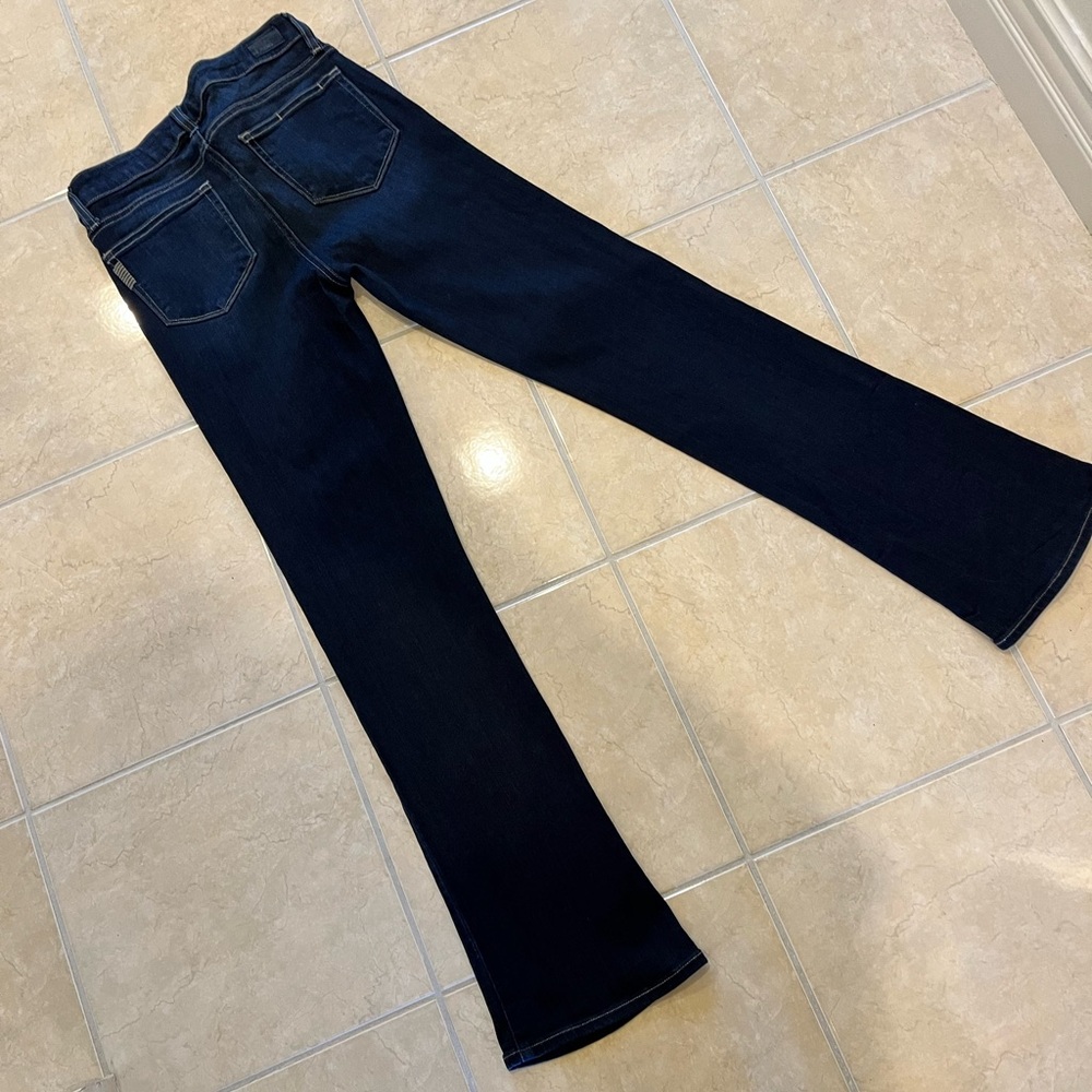 PAIGE Manhattan Dark Wash Straight Leg Jeans Women’s Size petite 26 - Picture 2 of 8